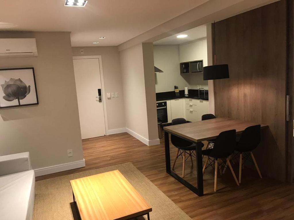 Estudio Novo Com Servico De Hotel Florianópolis Dış mekan fotoğraf